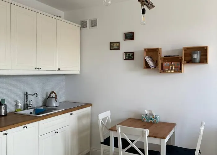 Seaside Chill Mechelinki